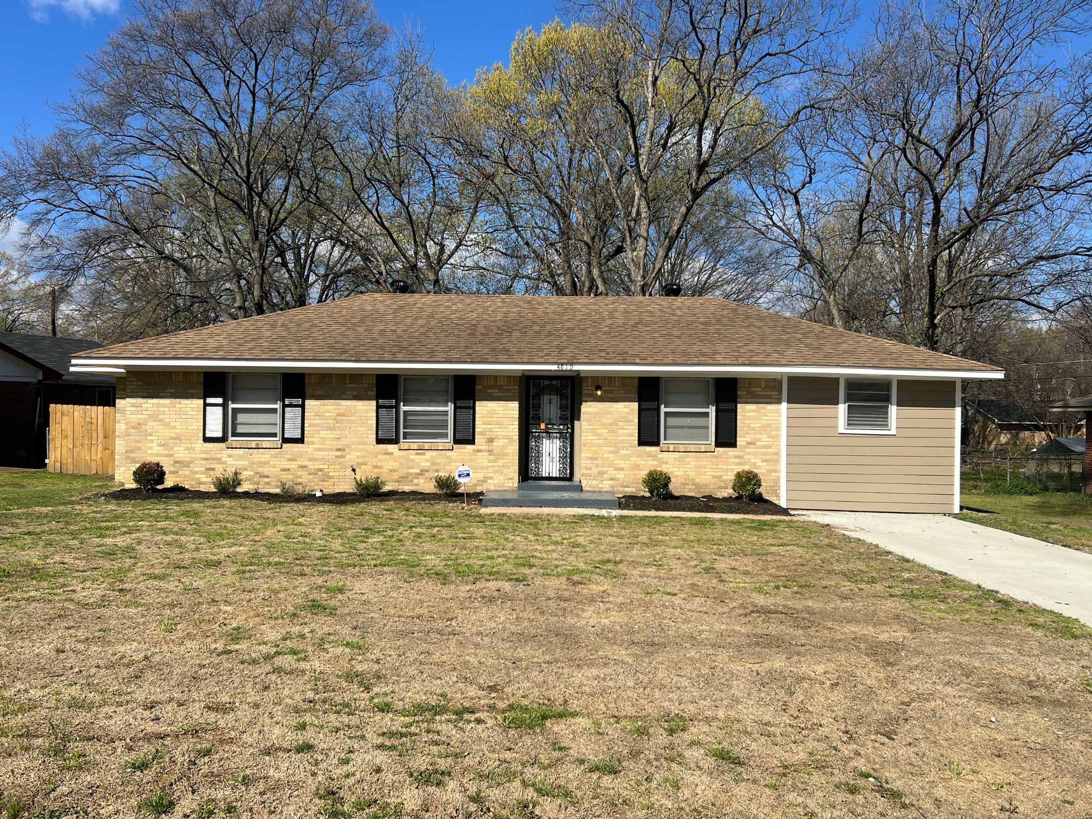 2105 Woodfield Park Road